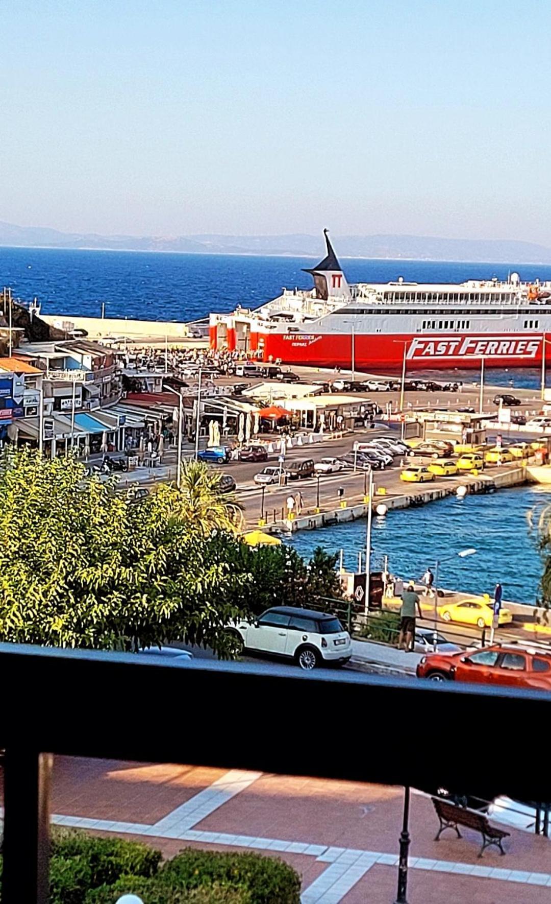 Апартаменты Blue Horizon Gem On The Port Рафина Экстерьер фото